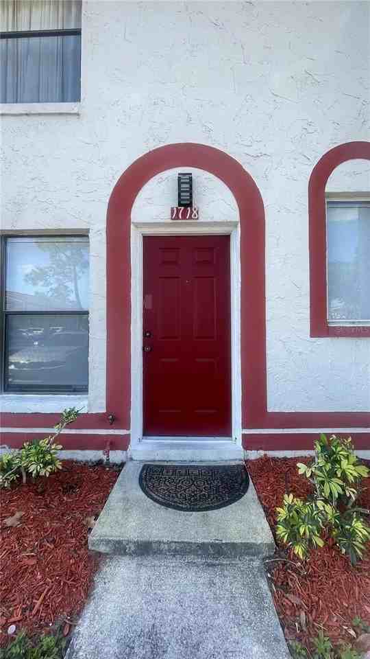 1718 Silver Creek Ct #102