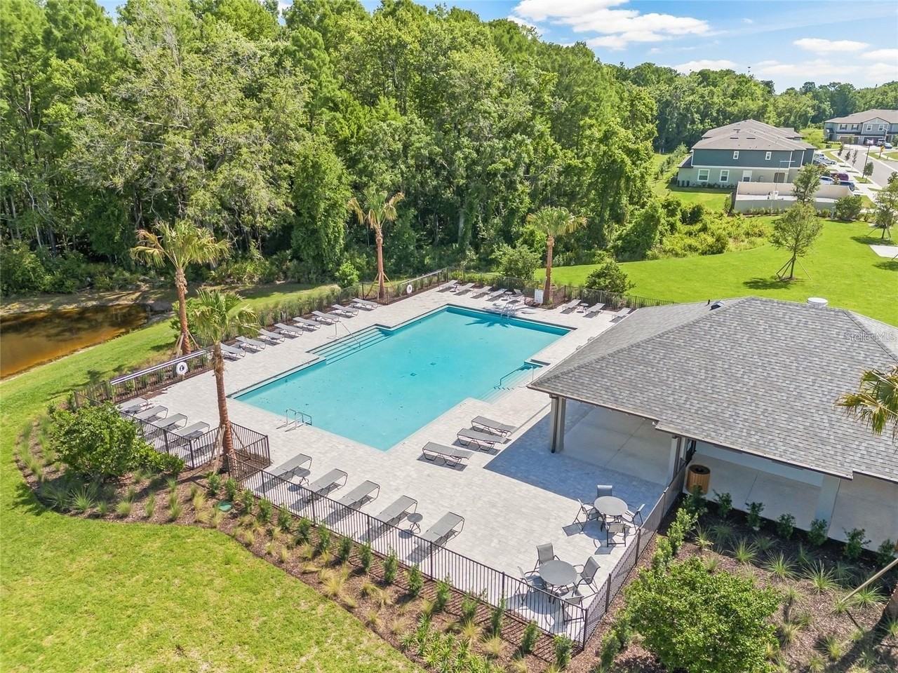 11070 Crescent Deer Dr