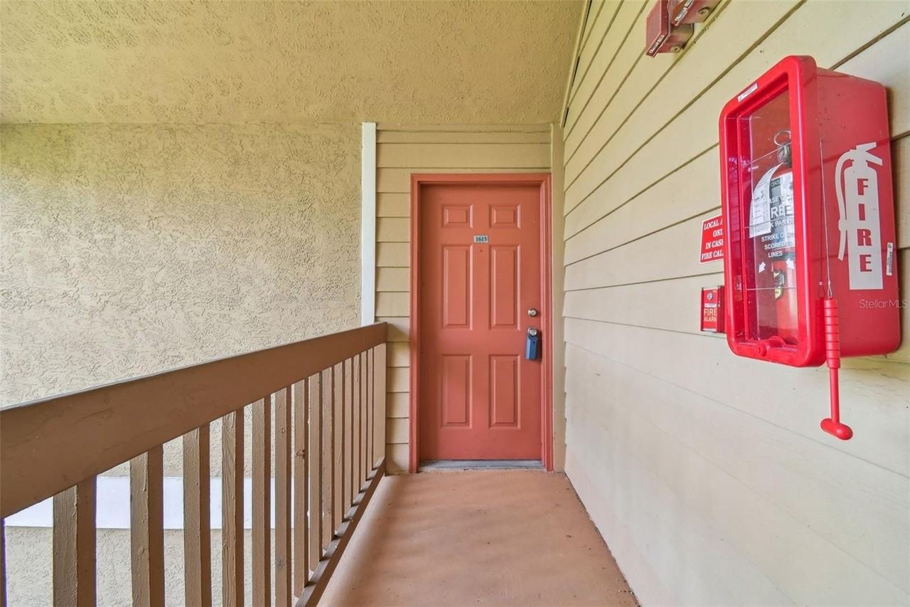 9481 Highland Oak Dr #1615 - Photo 3 of 50