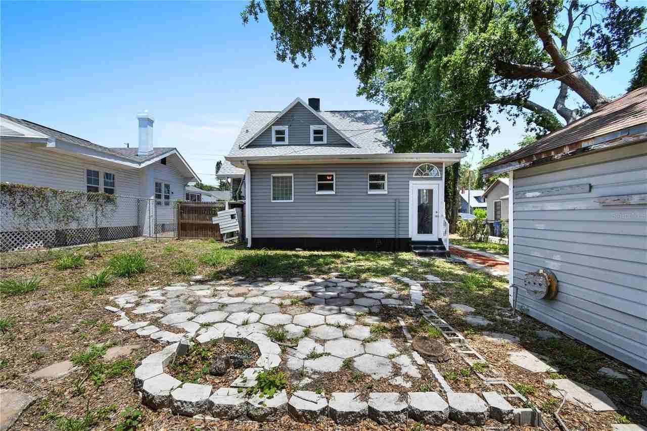 766 13th Ave S - Photo 5 of 22