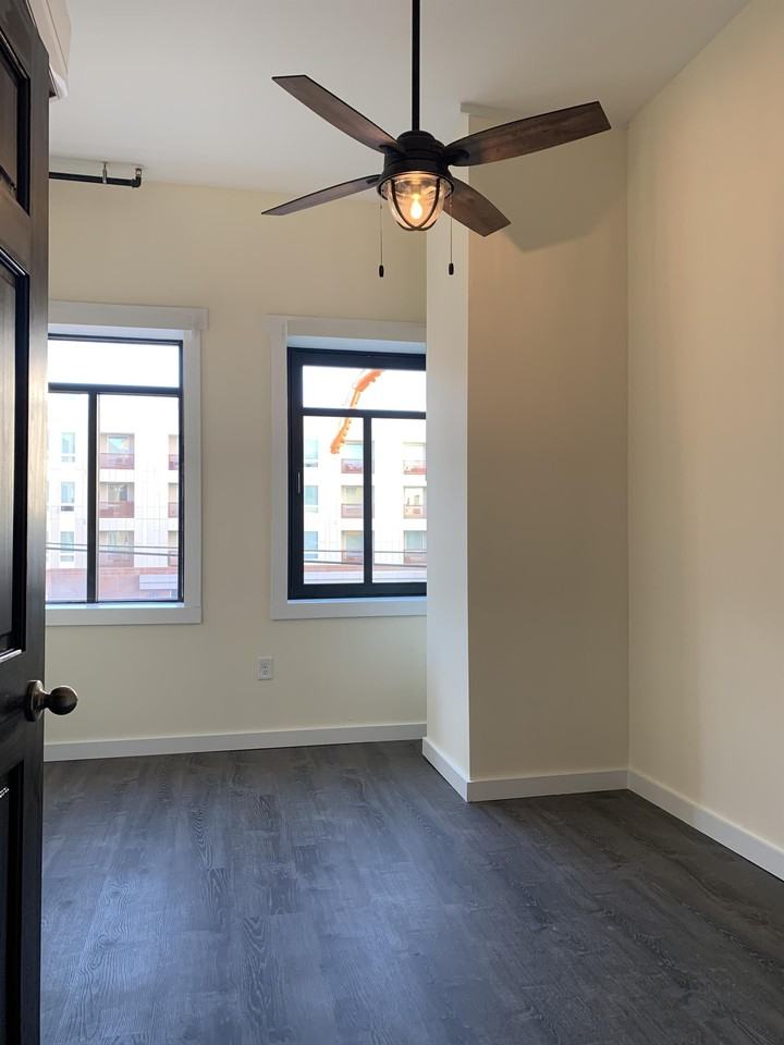 833 N Market St #202 - Photo 7 of 11