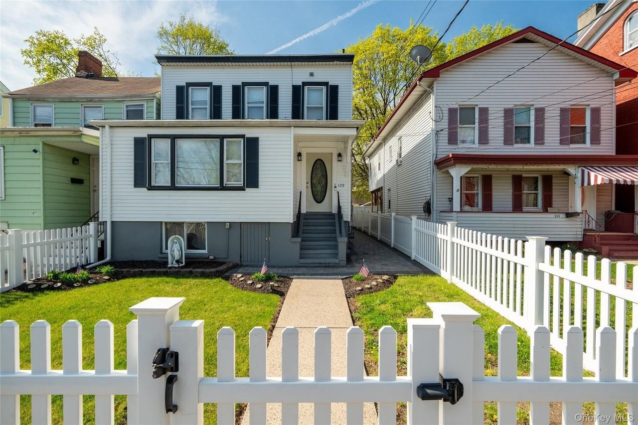 109 Broadway #1 - Photo 2 of 30