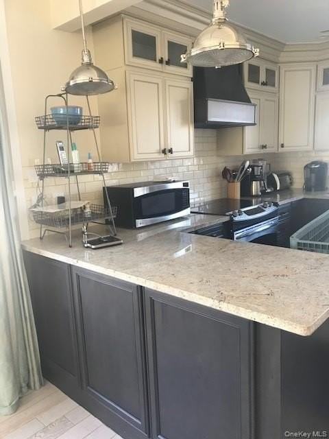 16 Crescent Ave - Photo 4 of 10
