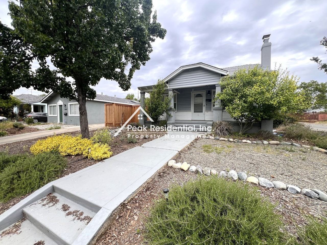 4957 13th Ave - Photo 2 of 19