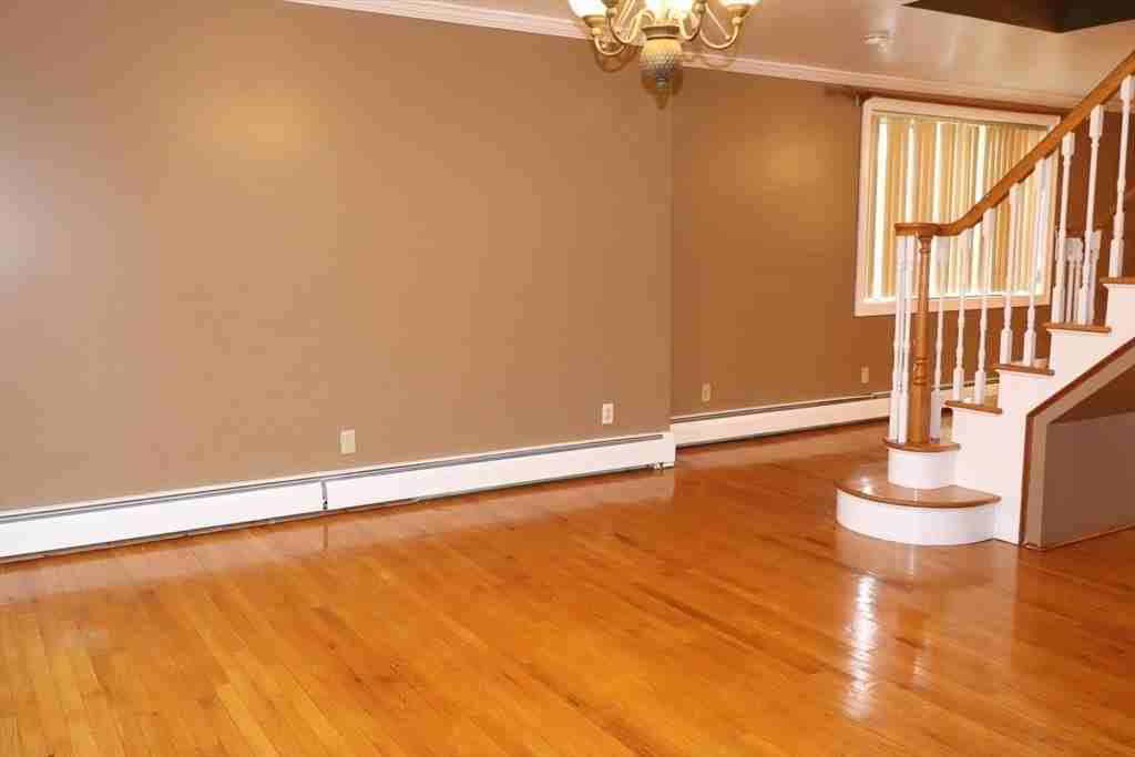 484 Walnut St #2E - Photo 4 of 20