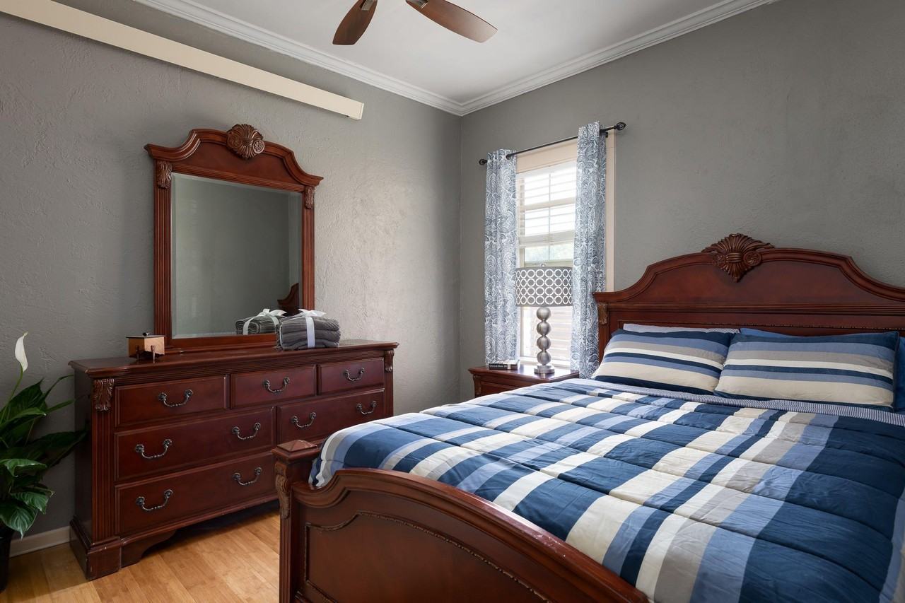 16th Ave S - Photo 5 of 14