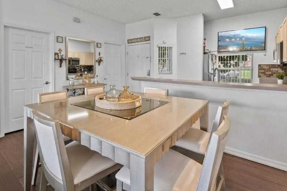 Park Terrace Cir - Photo 5 of 9