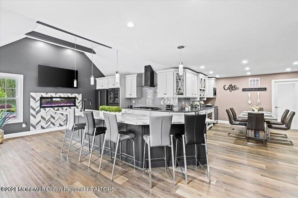 5 Autumn Ave - Photo 4 of 20