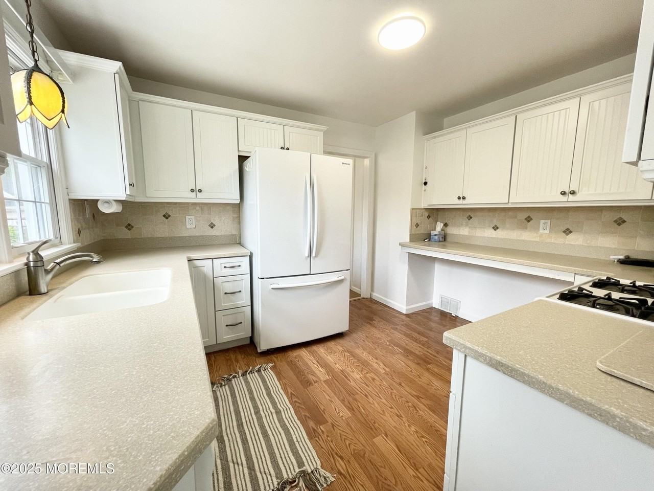 612 Myrtle Ave - Photo 4 of 10