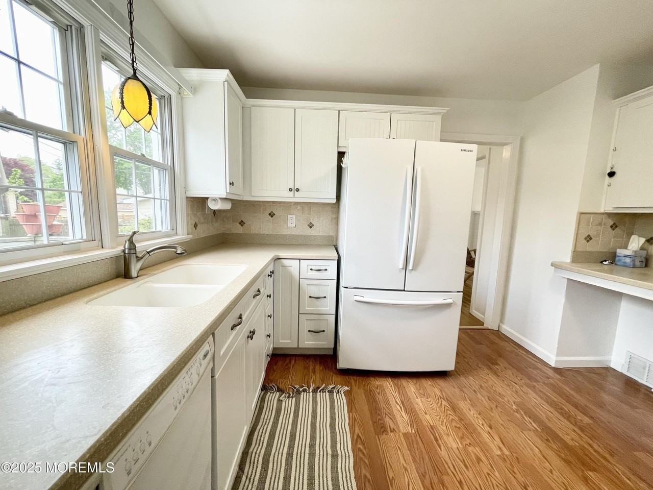 612 Myrtle Ave - Photo 5 of 10