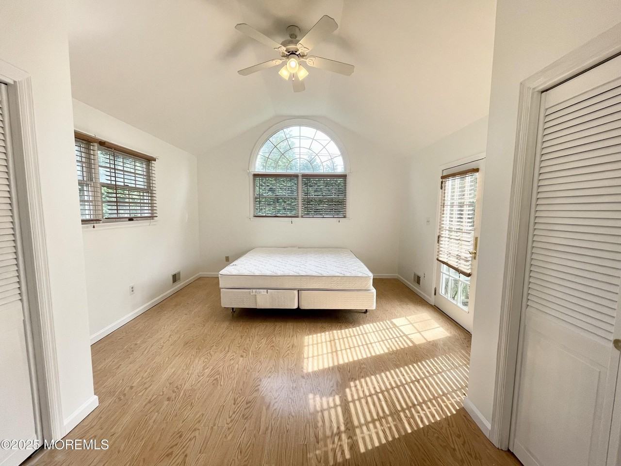 612 Myrtle Ave - Photo 6 of 10