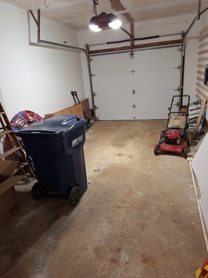 227 Juneway Ter - Photo 6 of 25