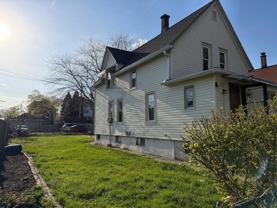 930 S Victory St #2 - Photo 1 of 1