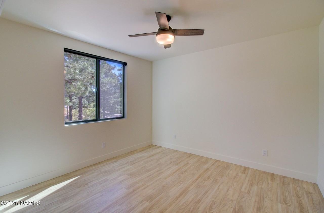 1221 E Emma Dr #103 - Photo 6 of 16