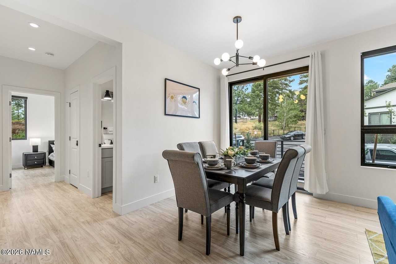 1221 E Emma Dr #211 - Photo 5 of 11