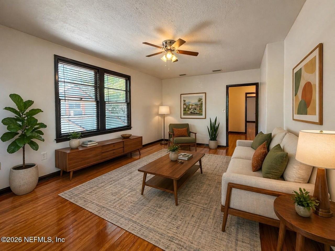 2575 Myra St #3 - Photo 3 of 12