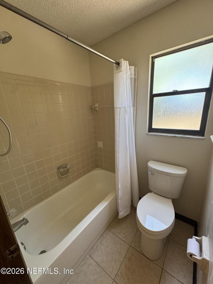 8321 Crosswind Rd - Photo 5 of 18