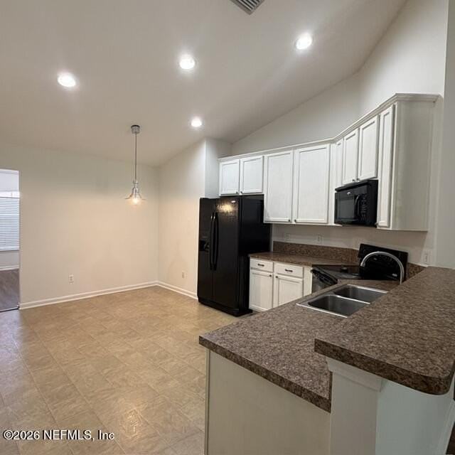 12045 Sands Pointe Ct - Photo 5 of 33