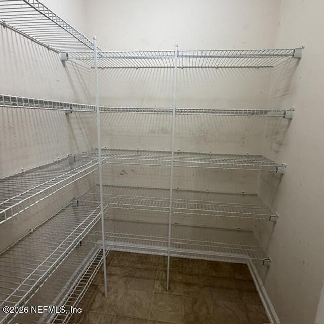 12045 Sands Pointe Ct - Photo 7 of 33