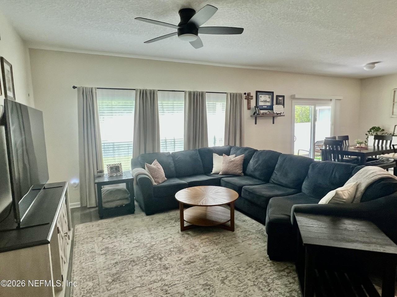 5030 Big Pine Dr - Photo 7 of 33