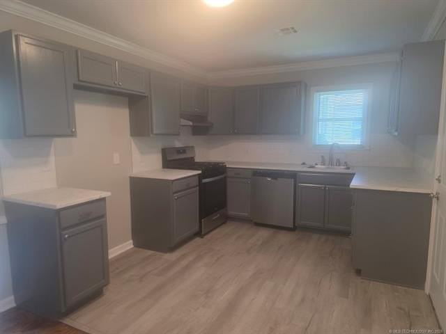 4957 S Boston Pl - Photo 3 of 12