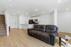 featured image of 1194 W Summit Ridge Pkwy