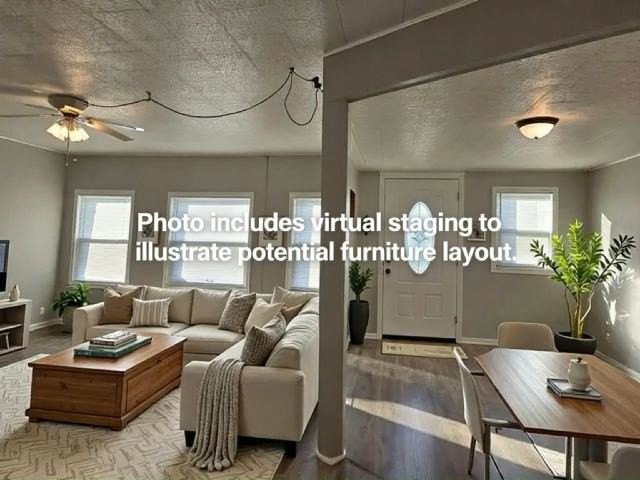 315 50th Avenue Plz W #105 - Photo 4 of 4