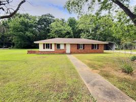 featured image of 168 Grovewood Ct