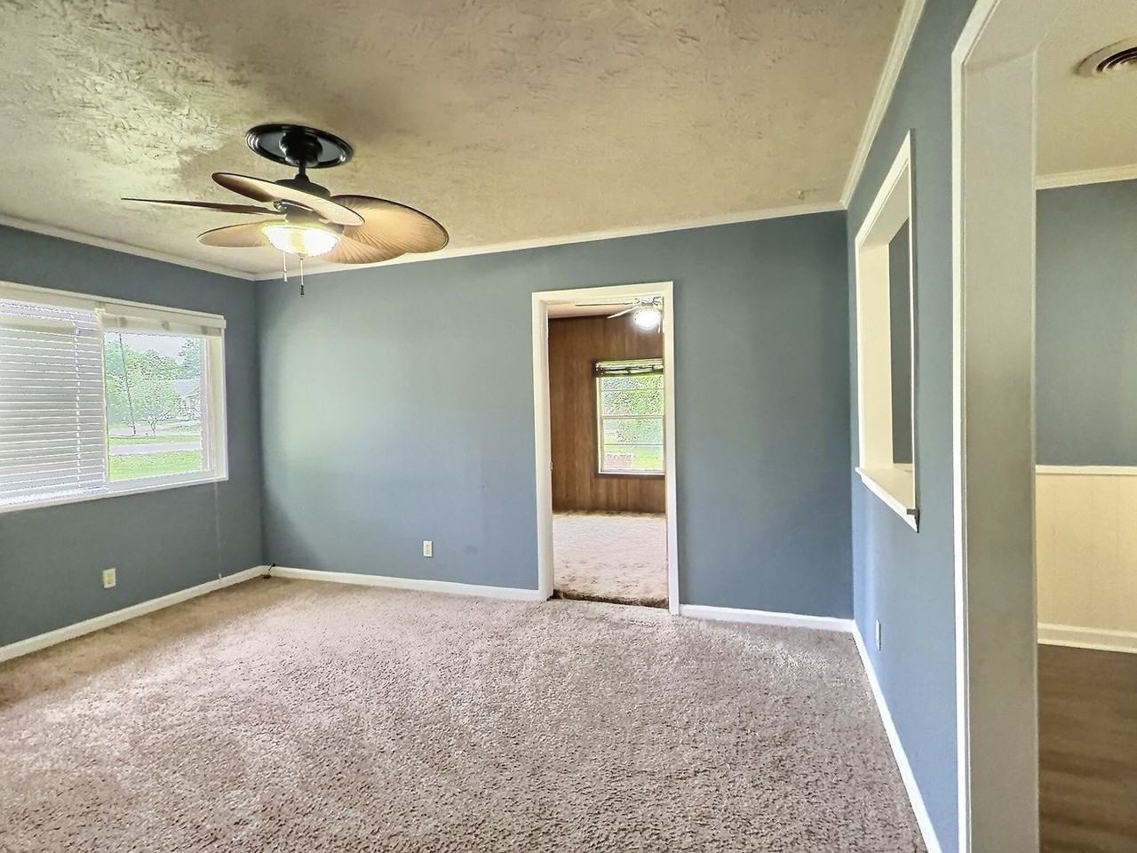 168 Grovewood Ct - Photo 4 of 19