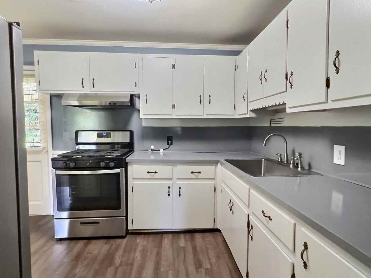 168 Grovewood Ct - Photo 7 of 19