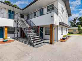 955 6th St Se #11 - Photo 1 of 1