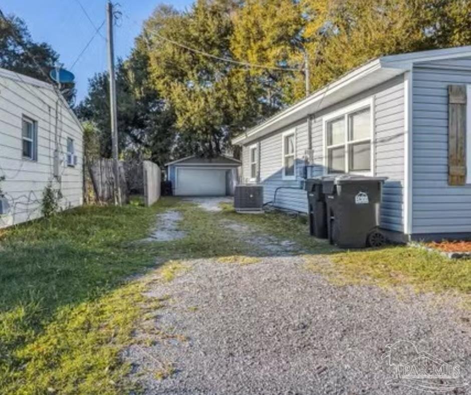 918 Fremont Ave - Photo 4 of 21