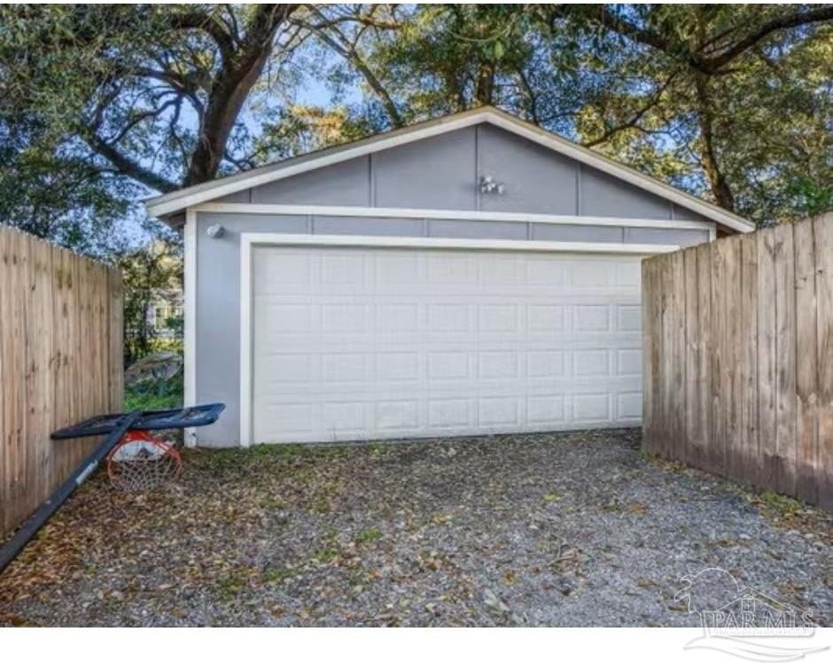 918 Fremont Ave - Photo 6 of 21