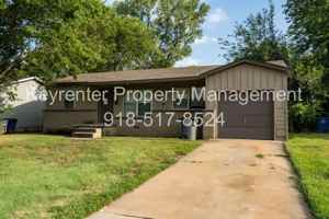 featured image of 230 E 51st Pl N