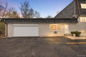 featured image of 384 W Drahner Rd #C13