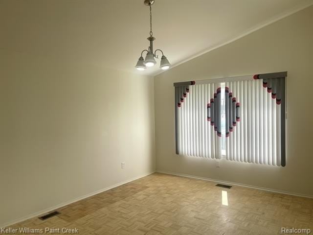 15570 Mount Vernon St - Photo 4 of 13