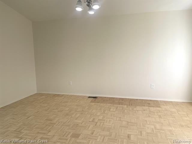 15570 Mount Vernon St - Photo 5 of 13