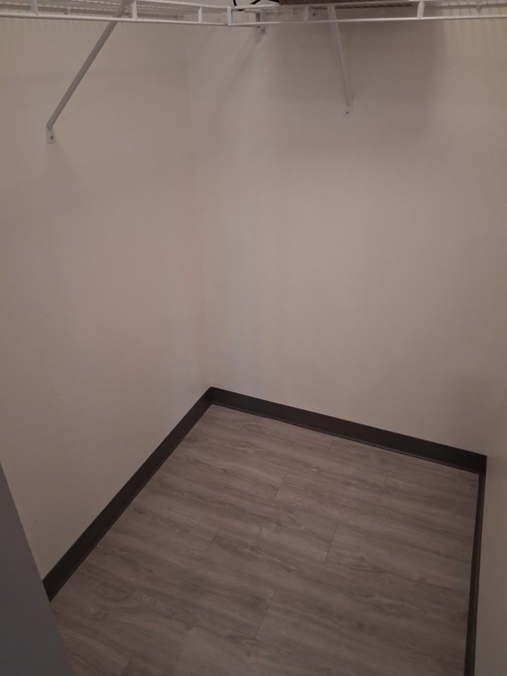 364 Moilliet Street South #115 - Photo 4 of 15