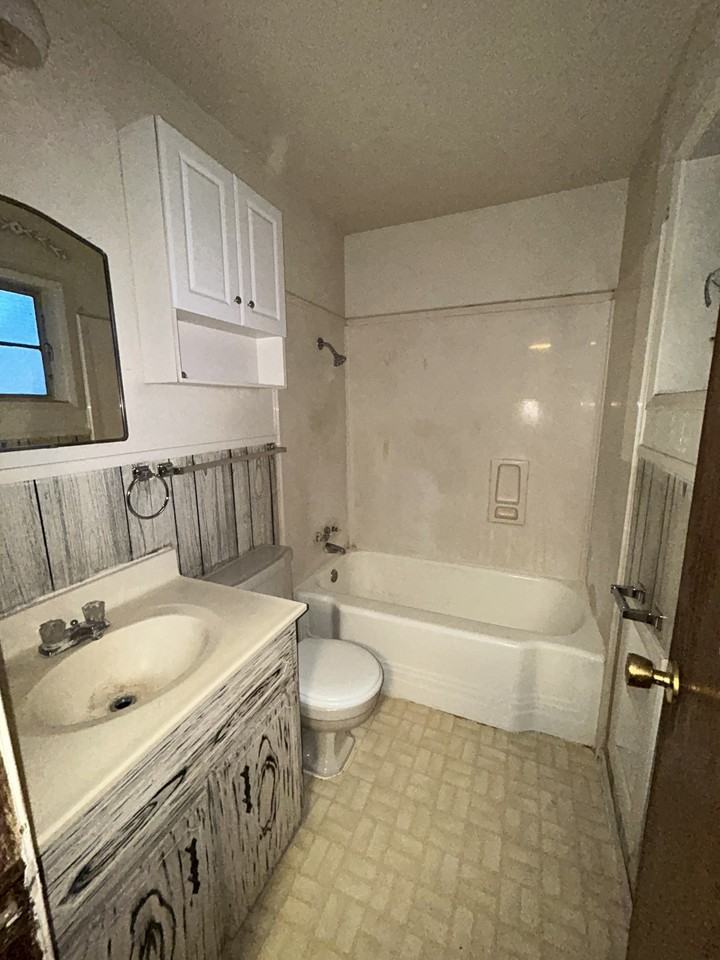 2809 Duncan Dr #1 - Photo 5 of 15