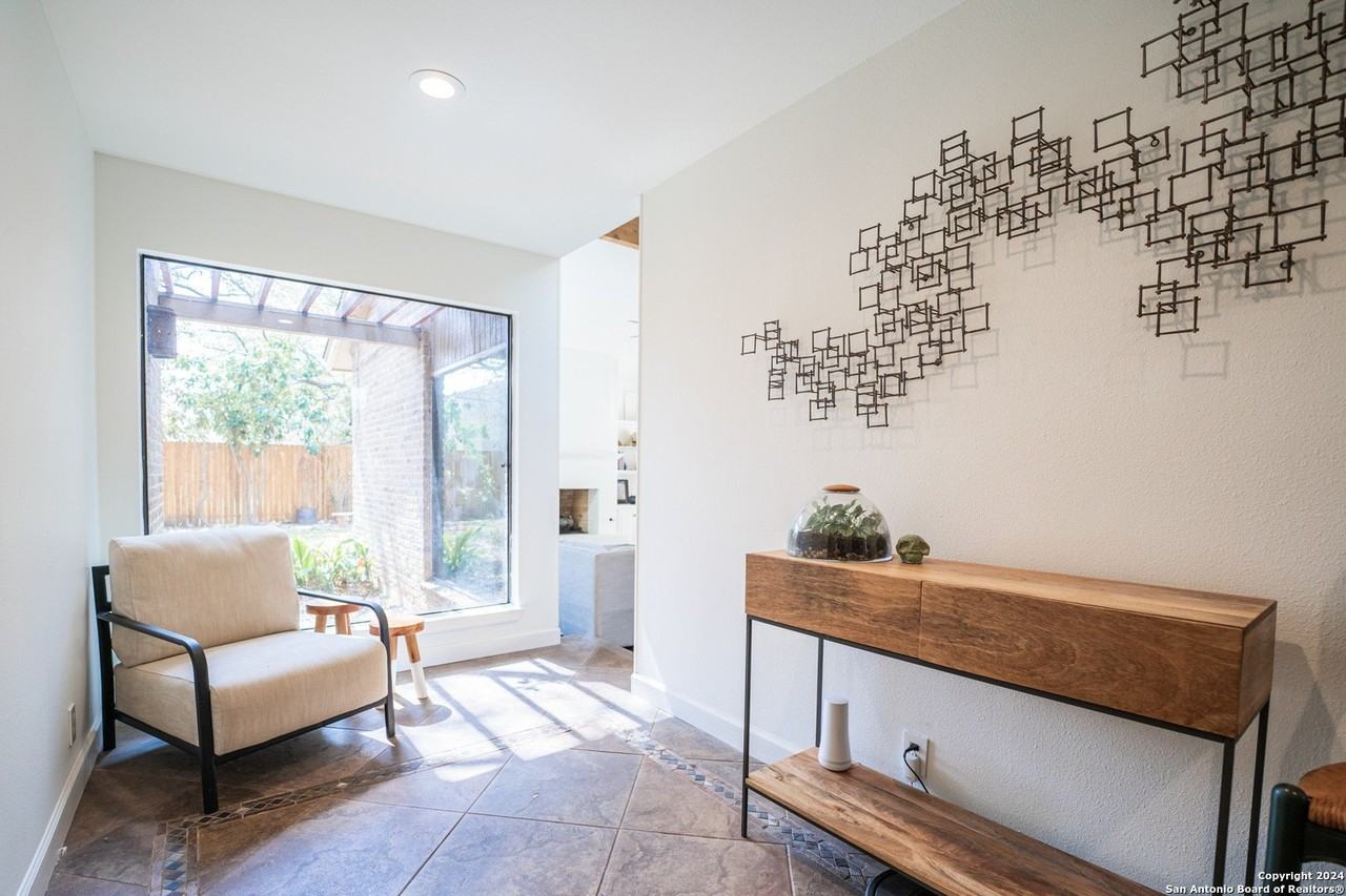 16814 Turkey Point St - Photo 4 of 41