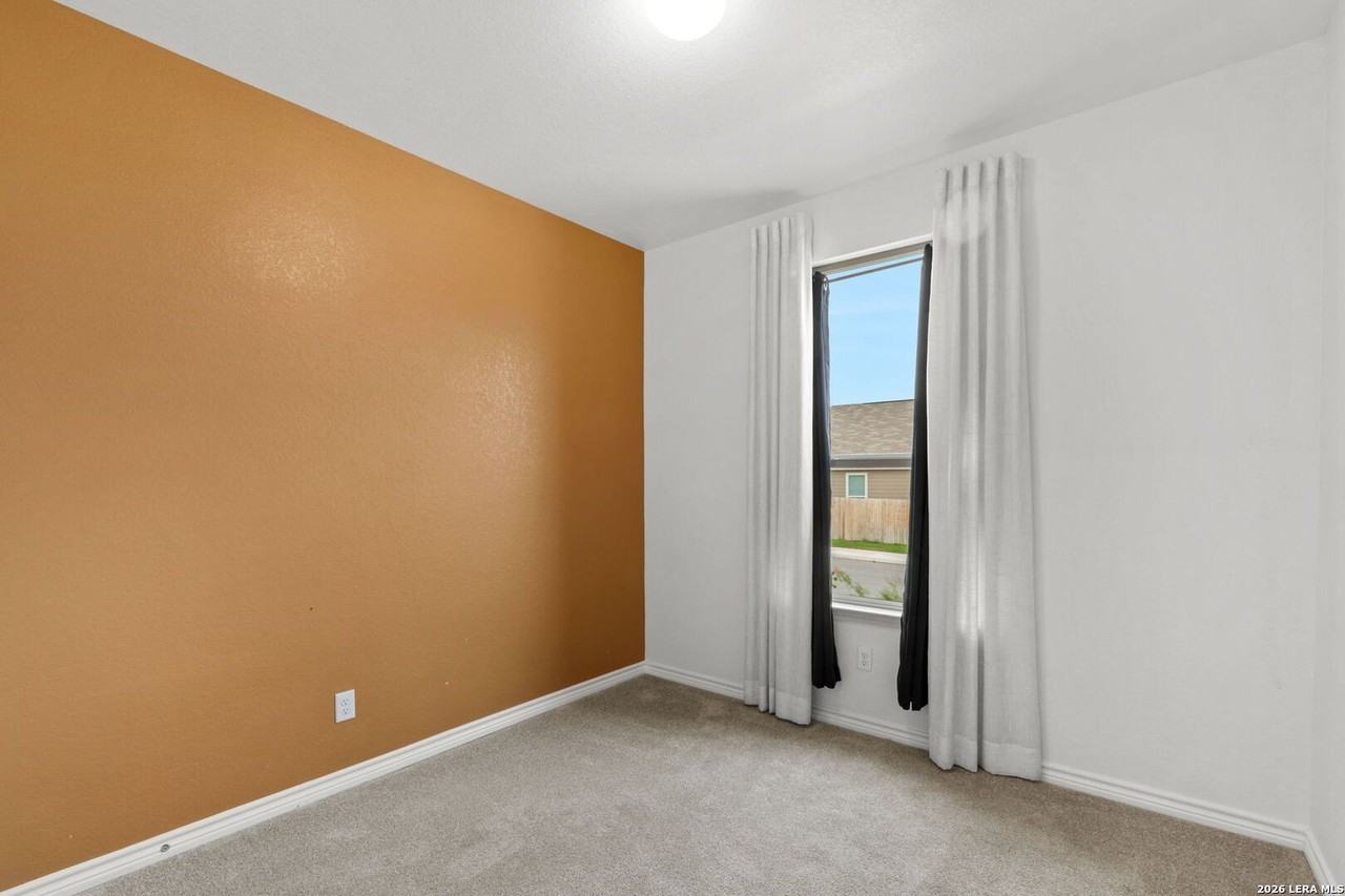 11502 Lemonmint Pkwy - Photo 6 of 16