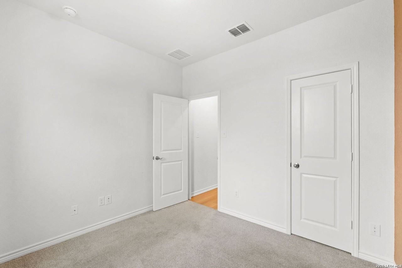 11502 Lemonmint Pkwy - Photo 7 of 16