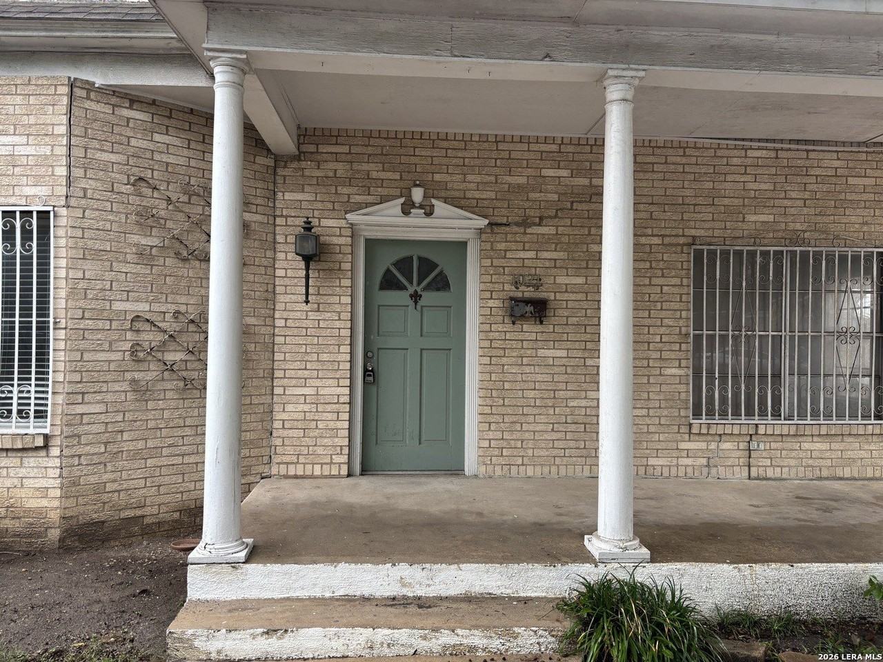 1021 S Alamo St - Photo 2 of 28