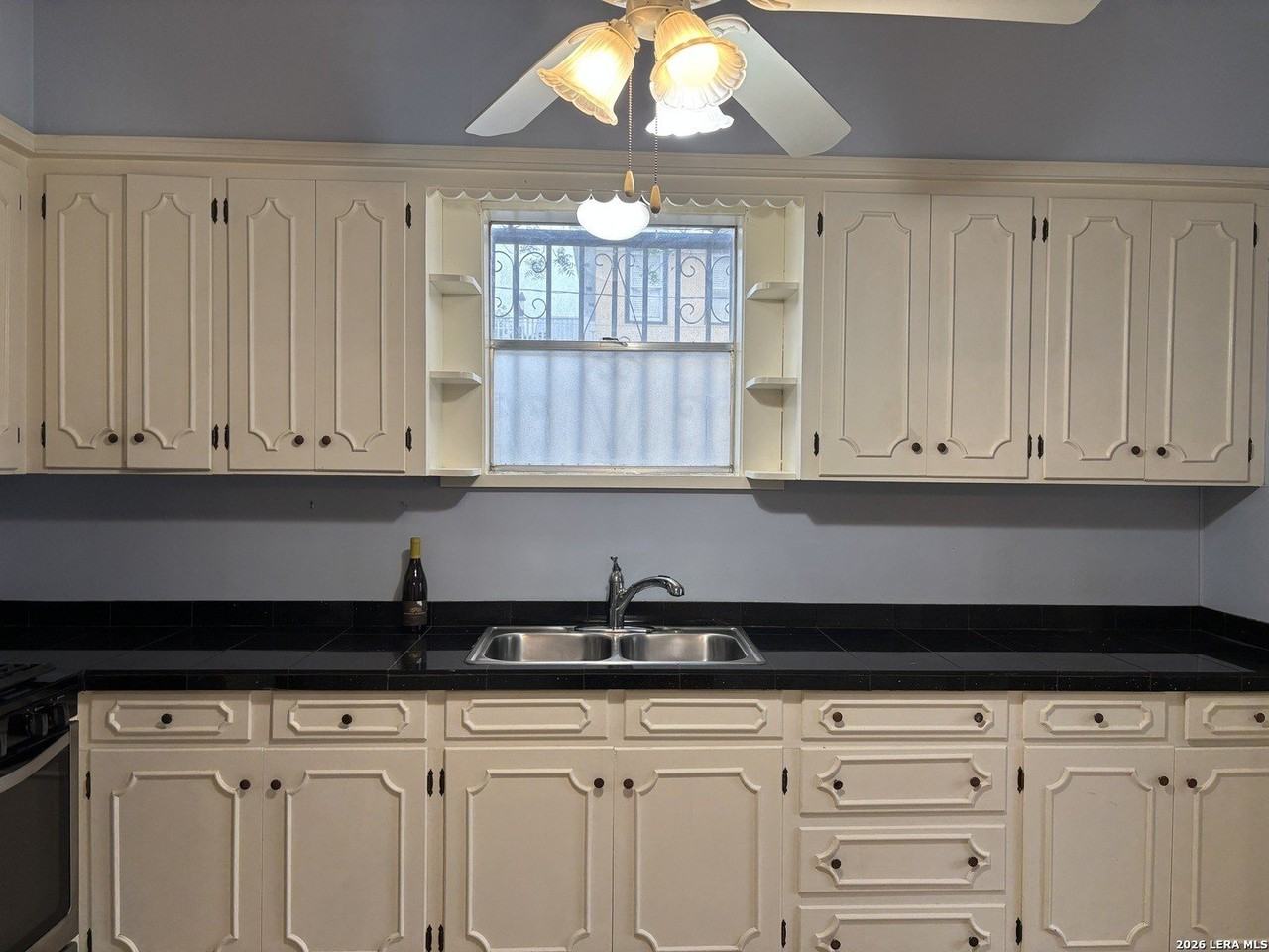 1021 S Alamo St - Photo 5 of 28