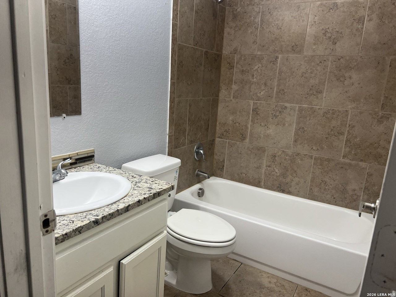 11110 Baywood St - Photo 6 of 10