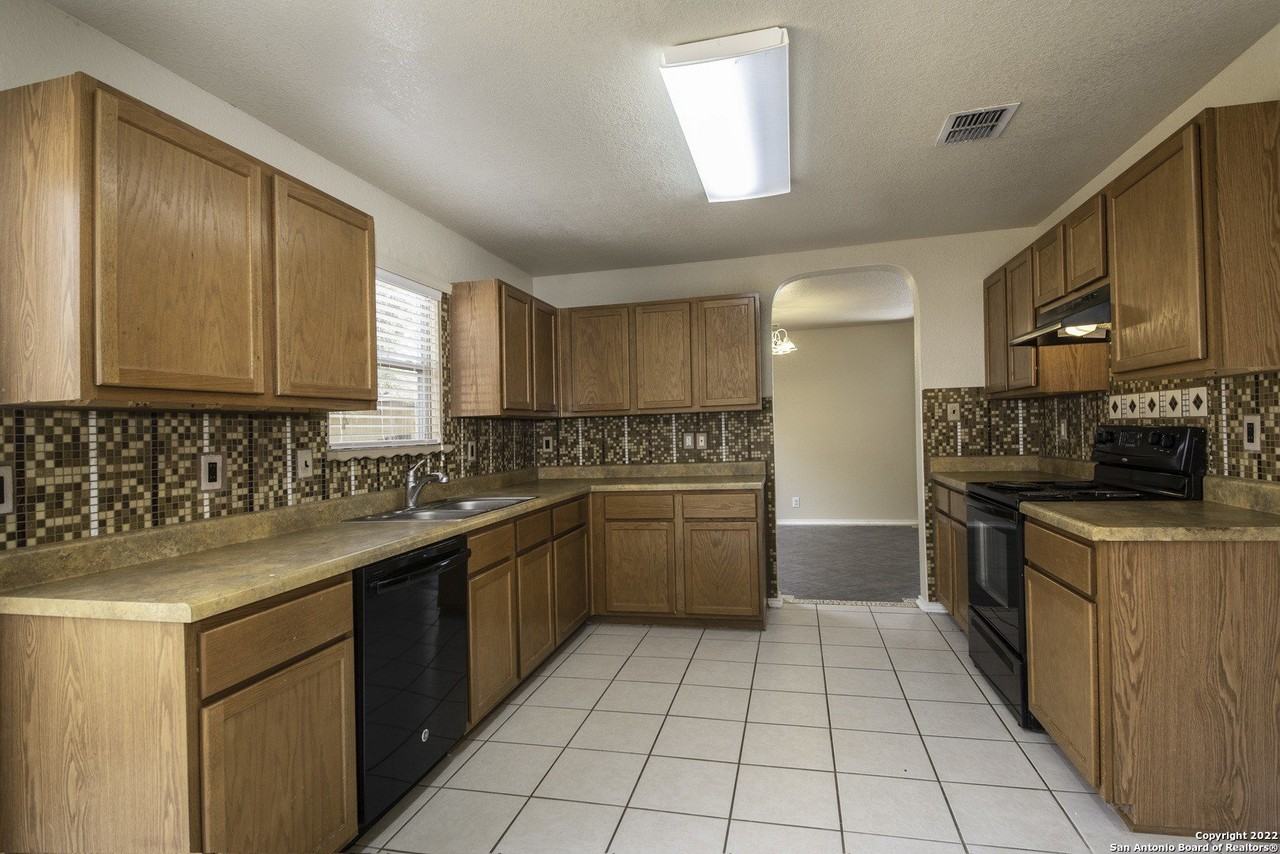 518 Reba - Photo 5 of 35