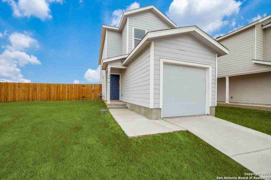 3704 Millbrook Way - Photo 3 of 21