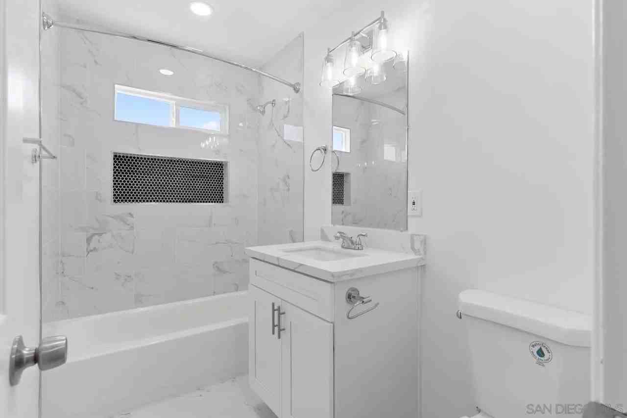 3817 Marlborough Ave #1-2 - Photo 3 of 6