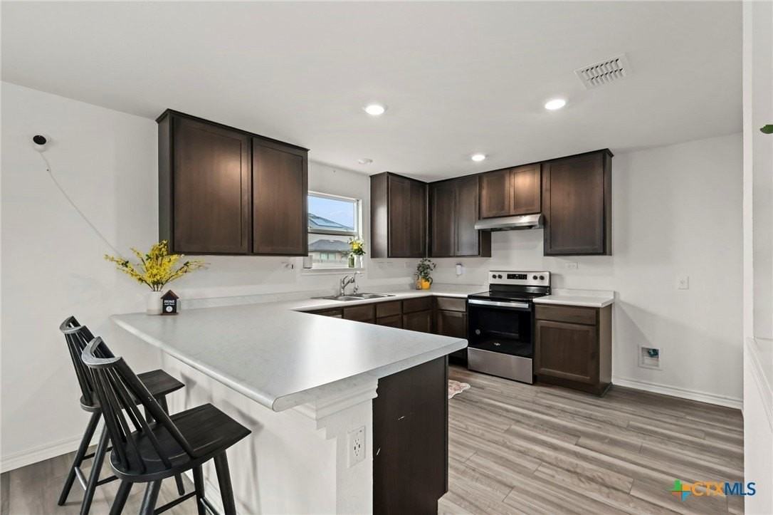 4703 Plaza Ctr - Photo 5 of 27