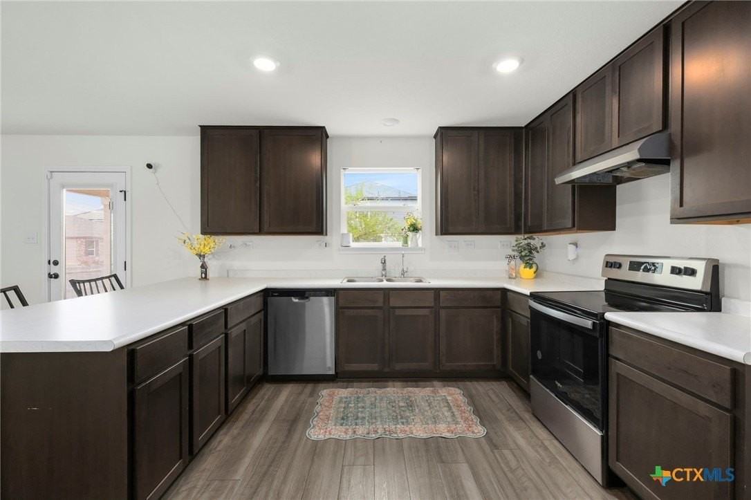 4703 Plaza Ctr - Photo 7 of 27